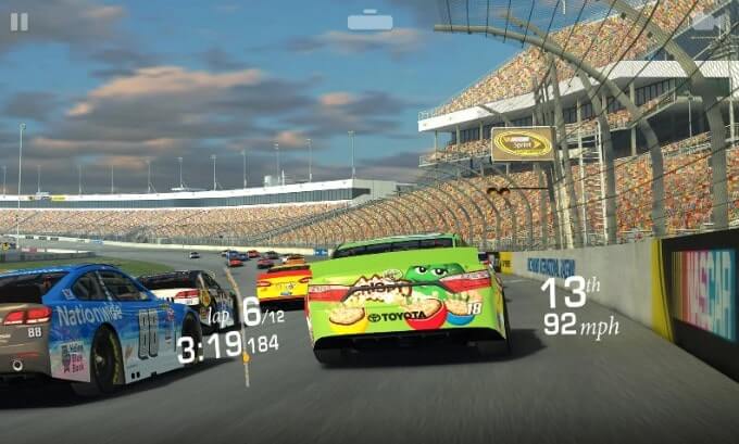 Real Racing 3 - скриншот